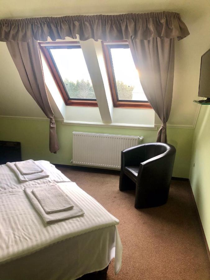 Karam Vendeghaz Es Lakasetterem Hotel Nagybajcs Exterior foto